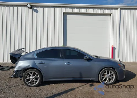 2010 Nissan Maxima 3.5 Sv z USA, uszkodzony, nr VIN 1N4AA5AP4AC811705